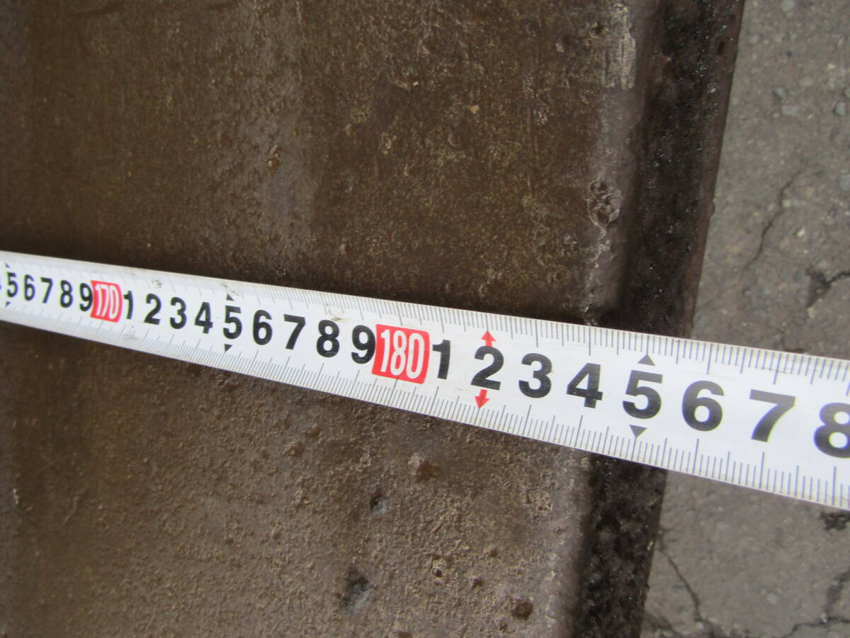 Hikoshi Warehouse Castings Surface Plate Welding Surface Plate Sheet Metal 1840 x 1835 x 200 [h1151073215]