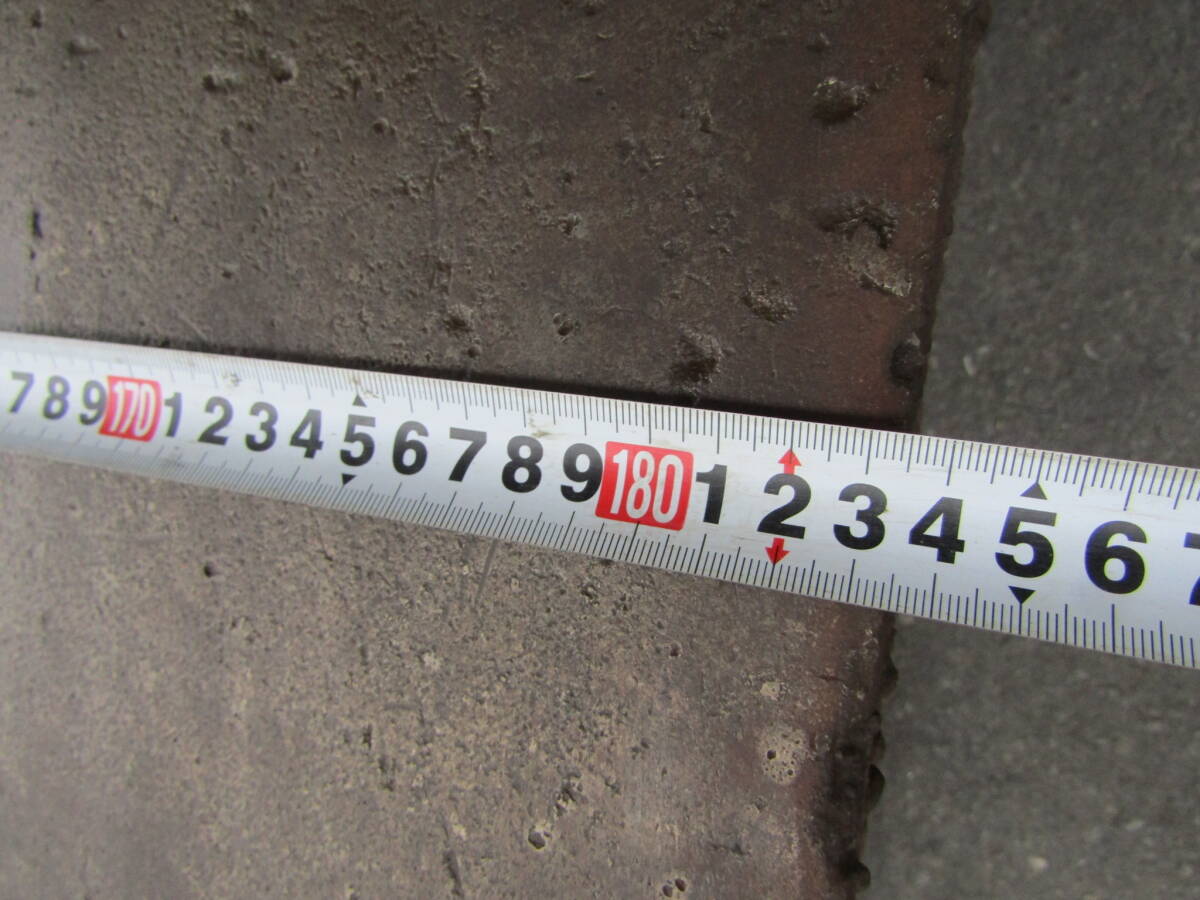 Hikoshi Warehouse Castings Surface Plate Welding Surface Plate Sheet Metal 1840 x 1835 x 200 [h1151073215]