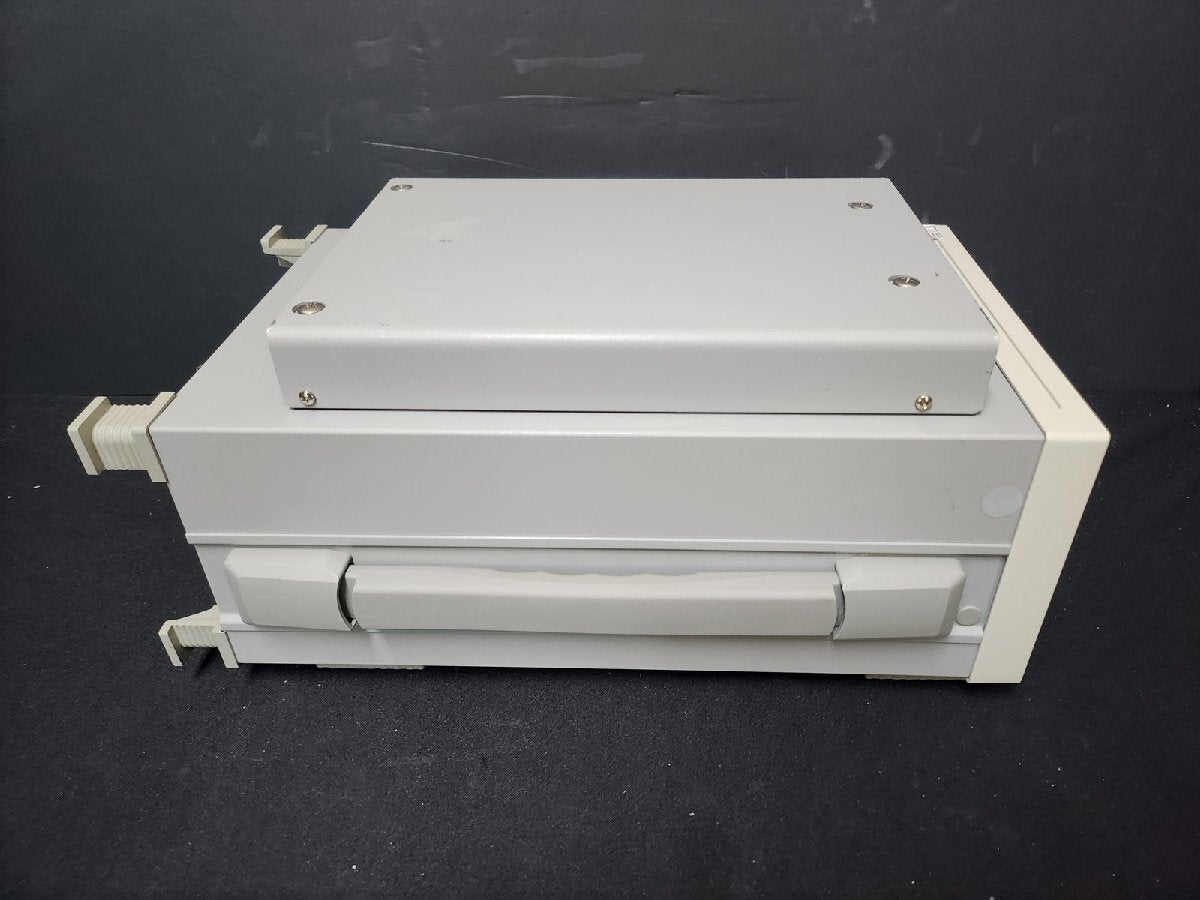 Yokogawa MT210F Digital Manometer with Battery Pack 269913 [h1151168299]