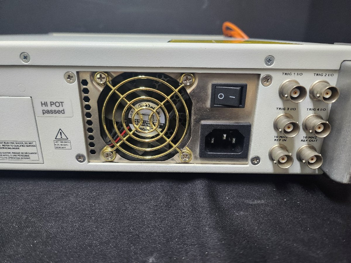 LitePoint IQxel80 Wireless Connectivity Test System [h1151622805]