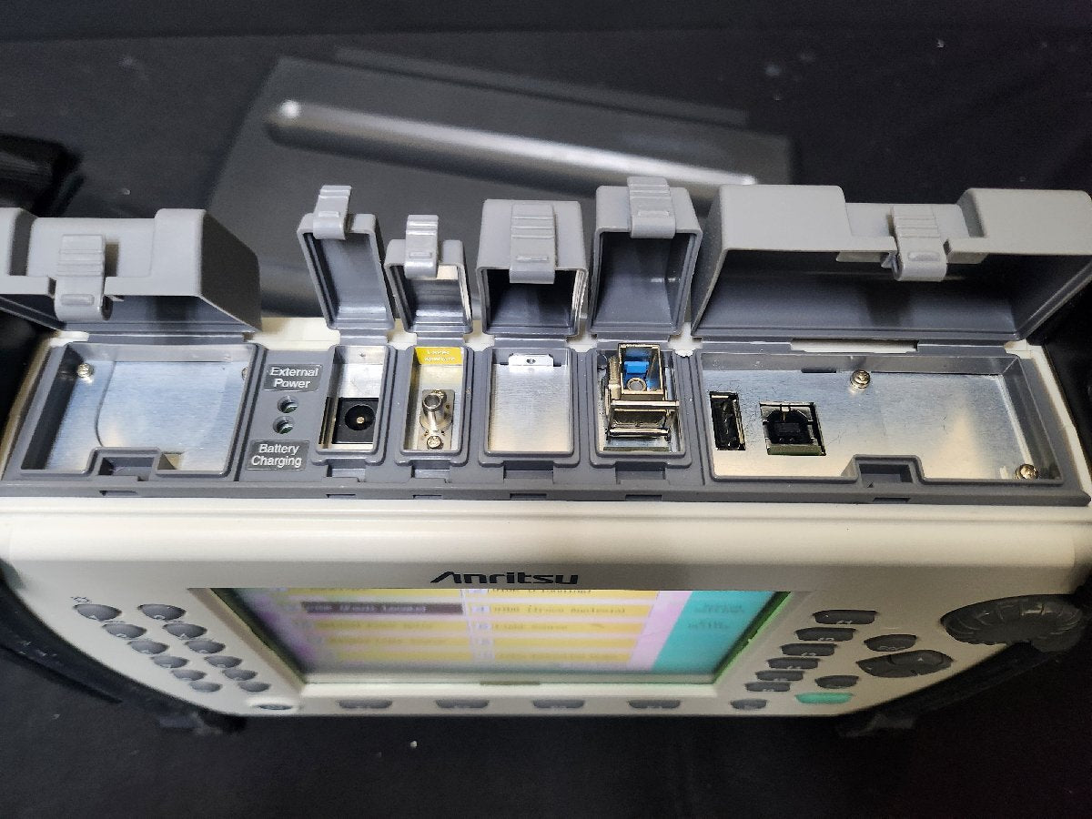 Anritsu MT9082A Access Master OTDR Optical Time Domain Reflectometer [v1151761196]