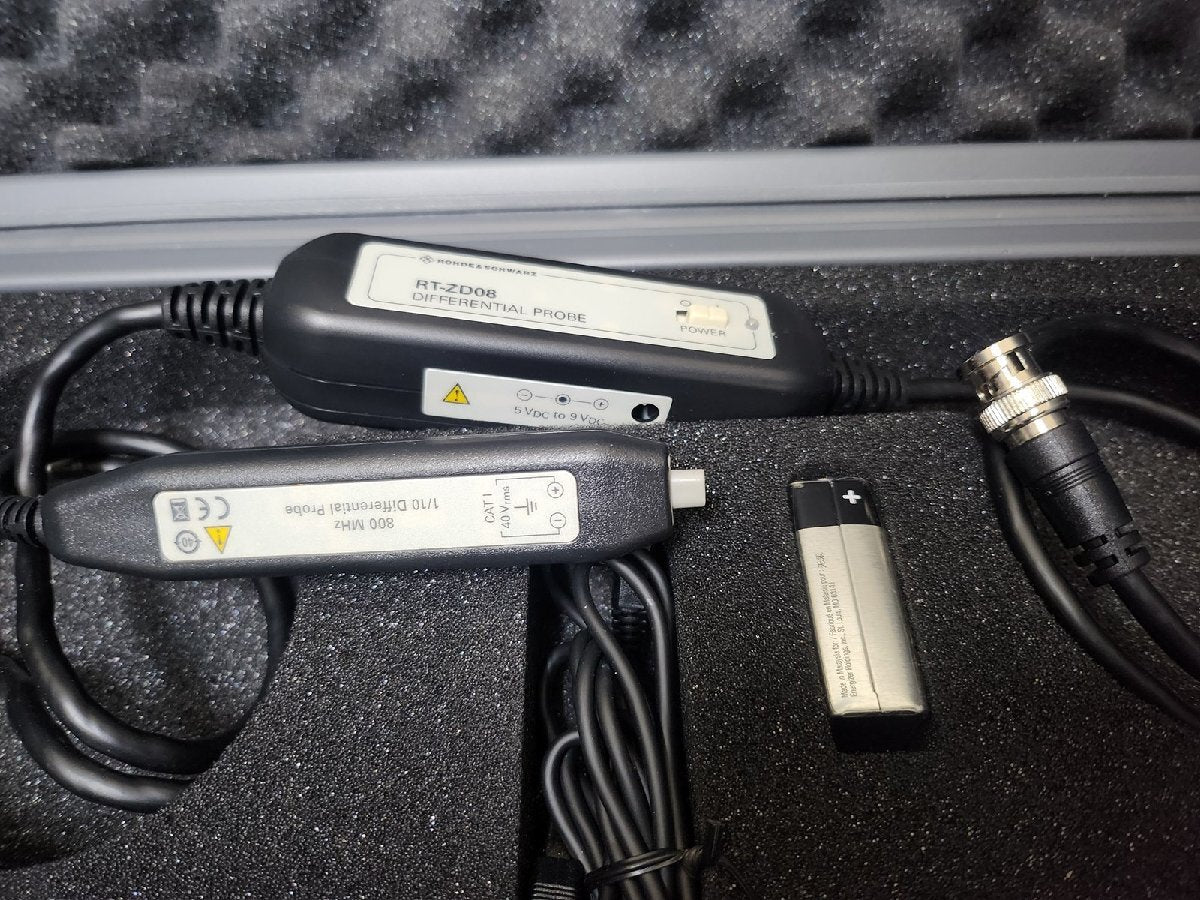 Rohde & Schwarz RT-ZD08 Differential Probe 800MHz [d1152279358]