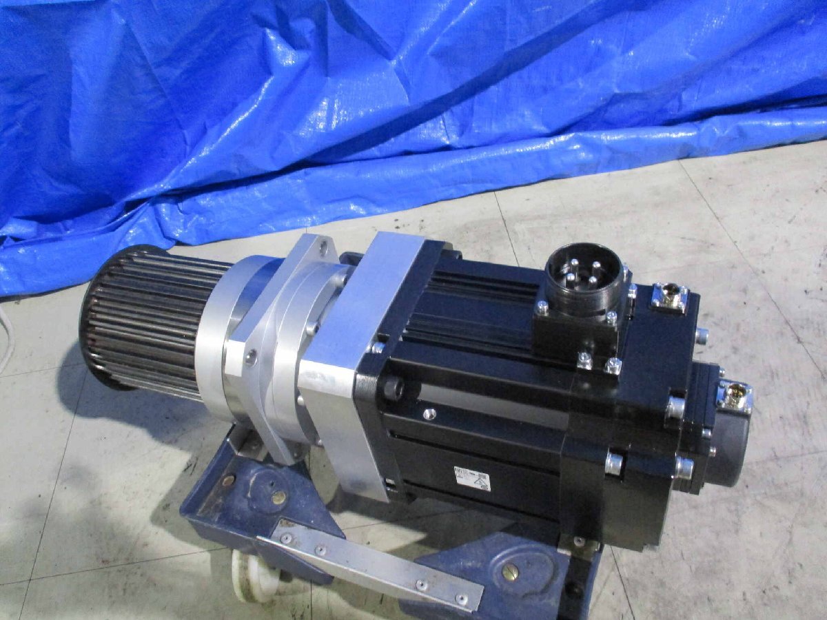 Mitsubishi HG-SR702B AC Servo Motor [s1153570209]
