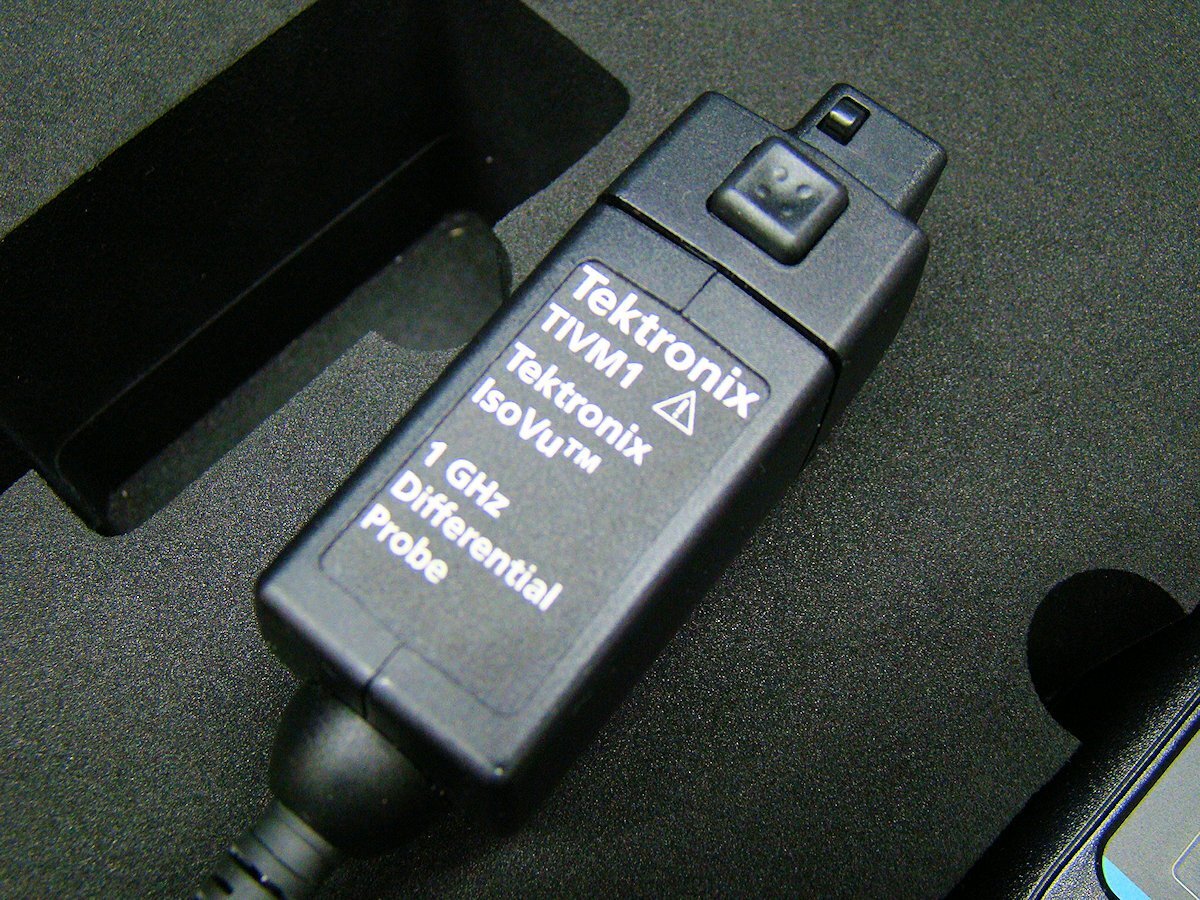 Tektronix TIVM1 IsoVu Optically Isolated Differential Probe 1GHz [u1154947078]