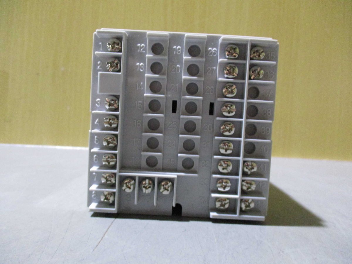KP1030C005-G0A Digital Program Controller [o1155042992]