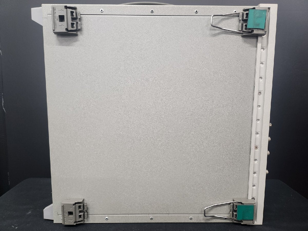 Agilent E5100A Network Analyzer 10kHz-180MHz [x1157850652]
