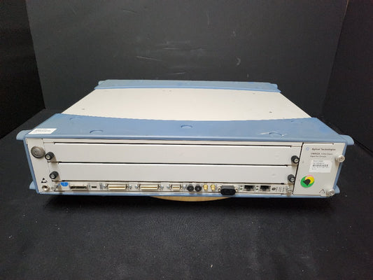 Agilent U4002A Digital Test Console 2-Slot AMP Modular Chassis [s1157960660]