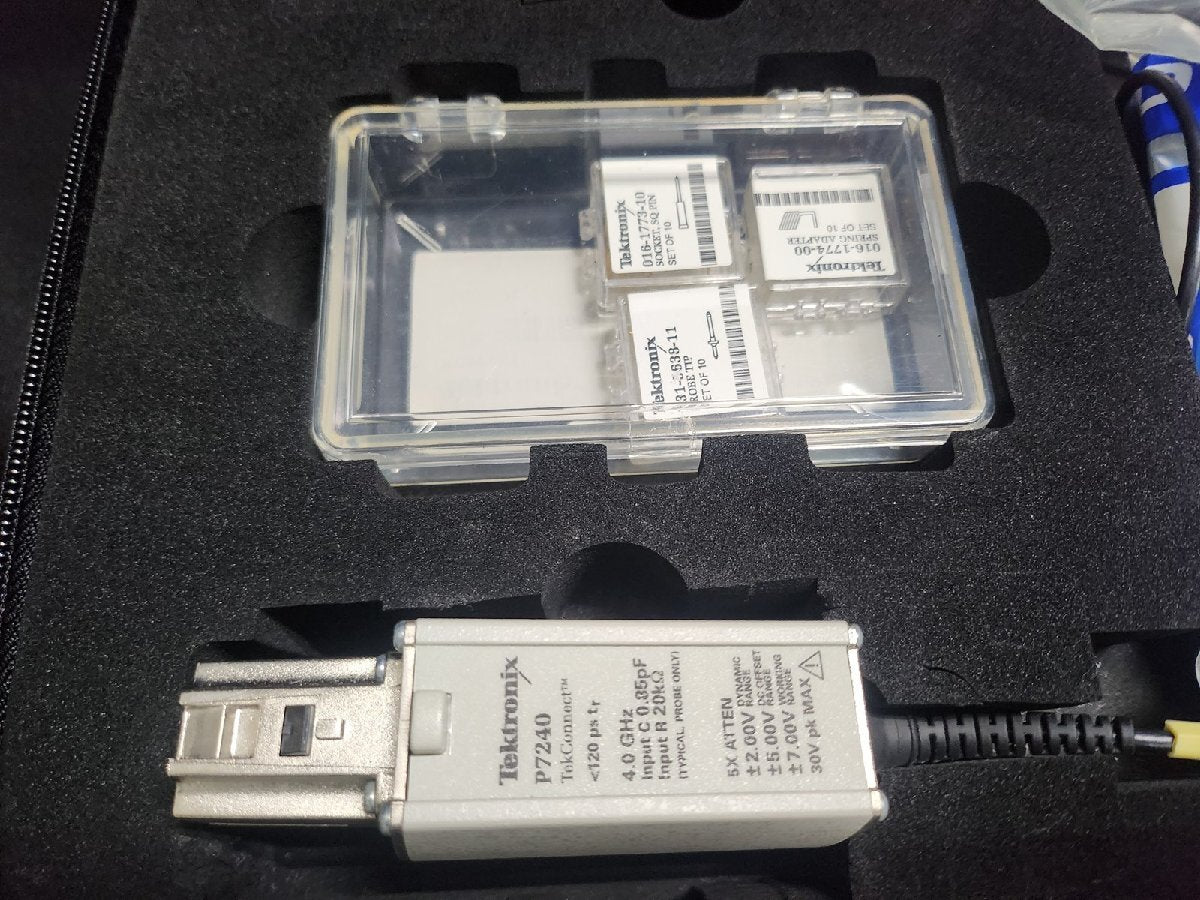 Tektronix P7240 Active Probe 4GHz [j1158963680]
