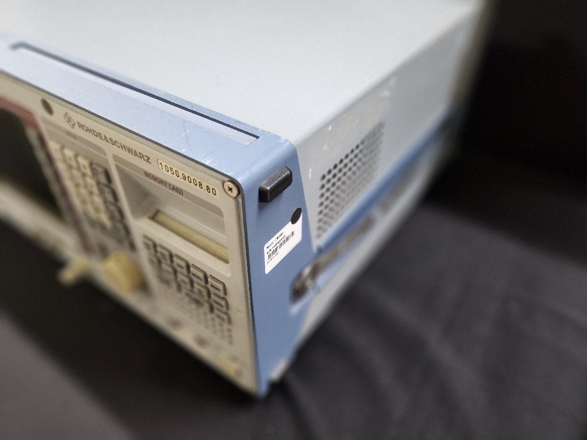 Tektronix R&S CMD80 Digital Radiocommunication Tester [m1159084663]