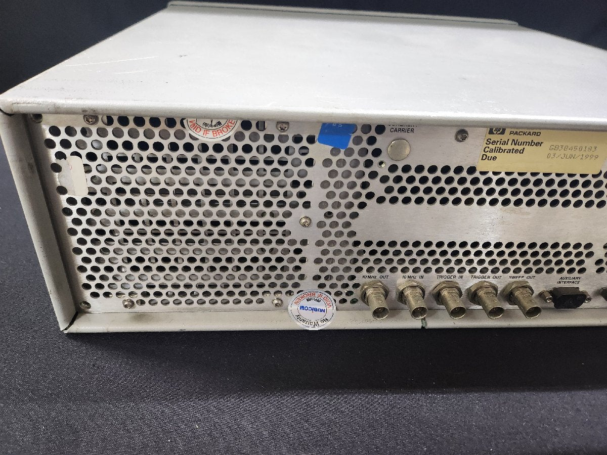 HP E4422B Signal Generator 250kHz-4GHz [g1159099740]