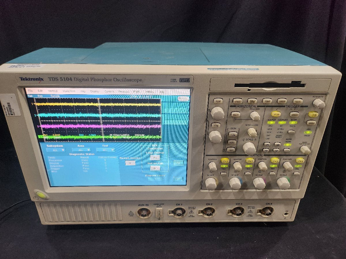 Tektronix TDS5104 Digital Phosphor Oscilloscope 1GHz 4CH (for parts or not working) [c1159101919]