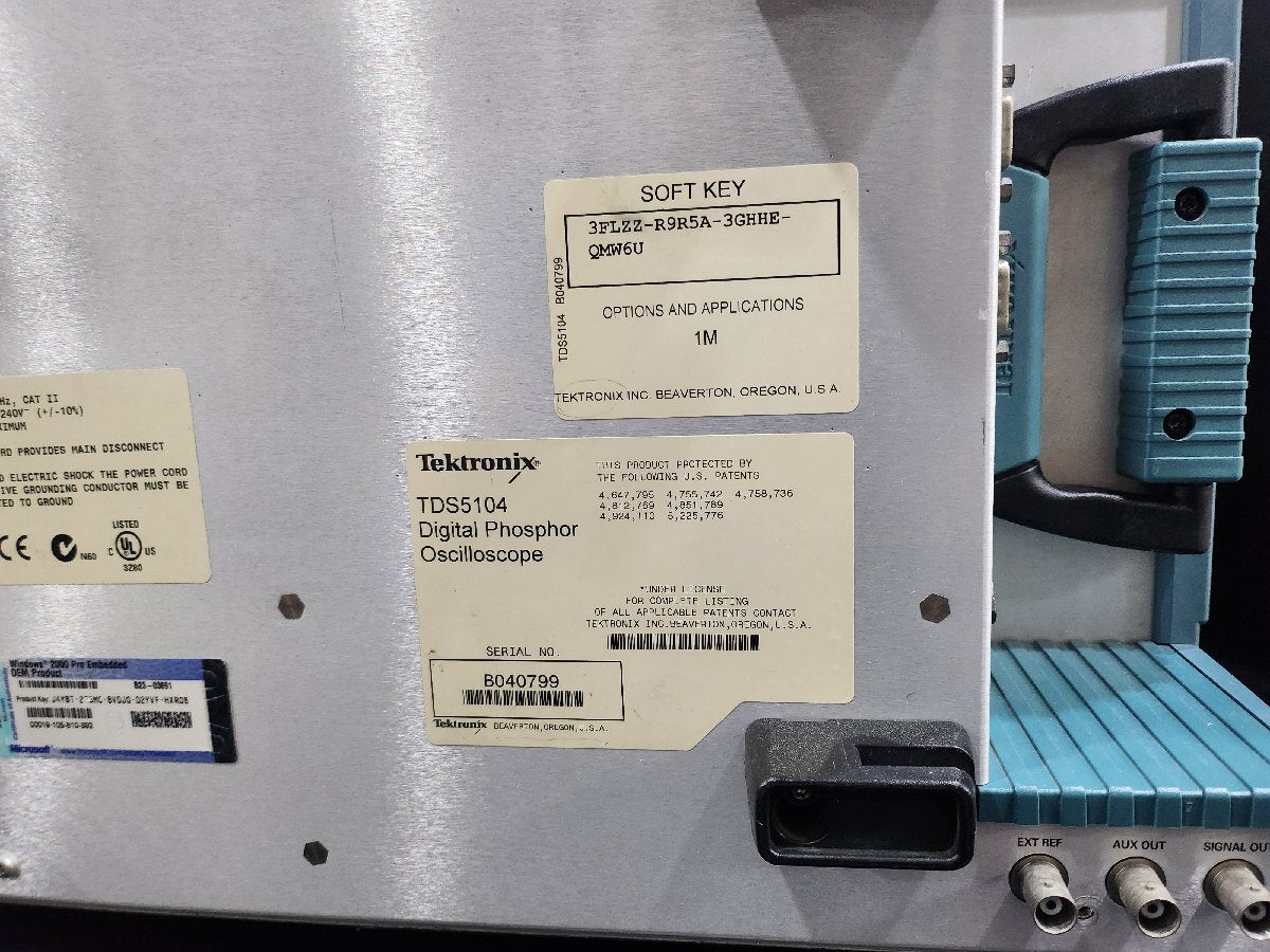 Tektronix TDS5104 Digital Phosphor Oscilloscope 1GHz 4CH (for parts or not working) [c1159101919]