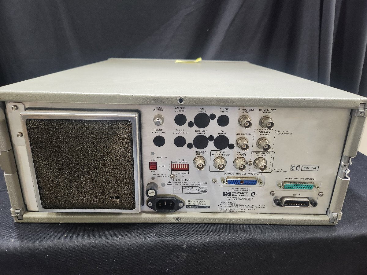 HP 83630L Swept CW Generator 10MHz-26.5GHz [b1159215314]