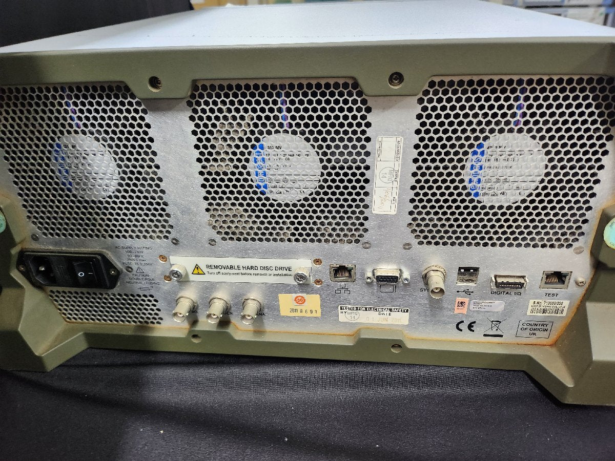Aeroflex LTE 7100 Digital Radio Test Set 6GHz [v1159231878]