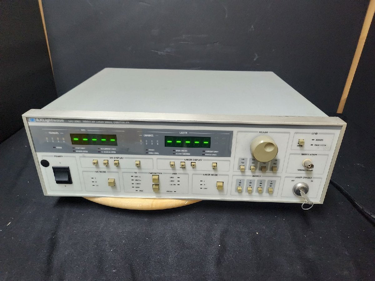 ILX Lightwave LDC-3900 Modular Laser Diode Controller [v1159396308]