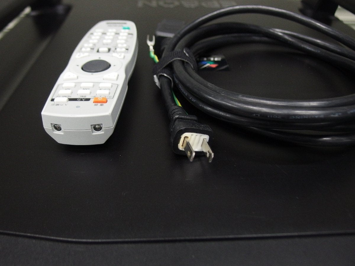 EPSON EB-Z8450WU 3LCD Projector [u1159414118]