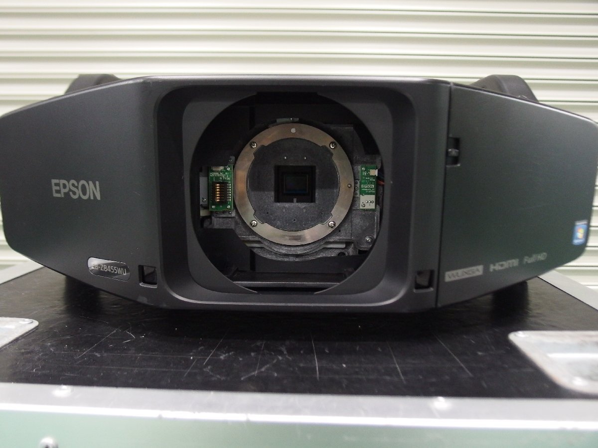 EPSON EB-Z8450WU 3LCD Projector [u1159414118]