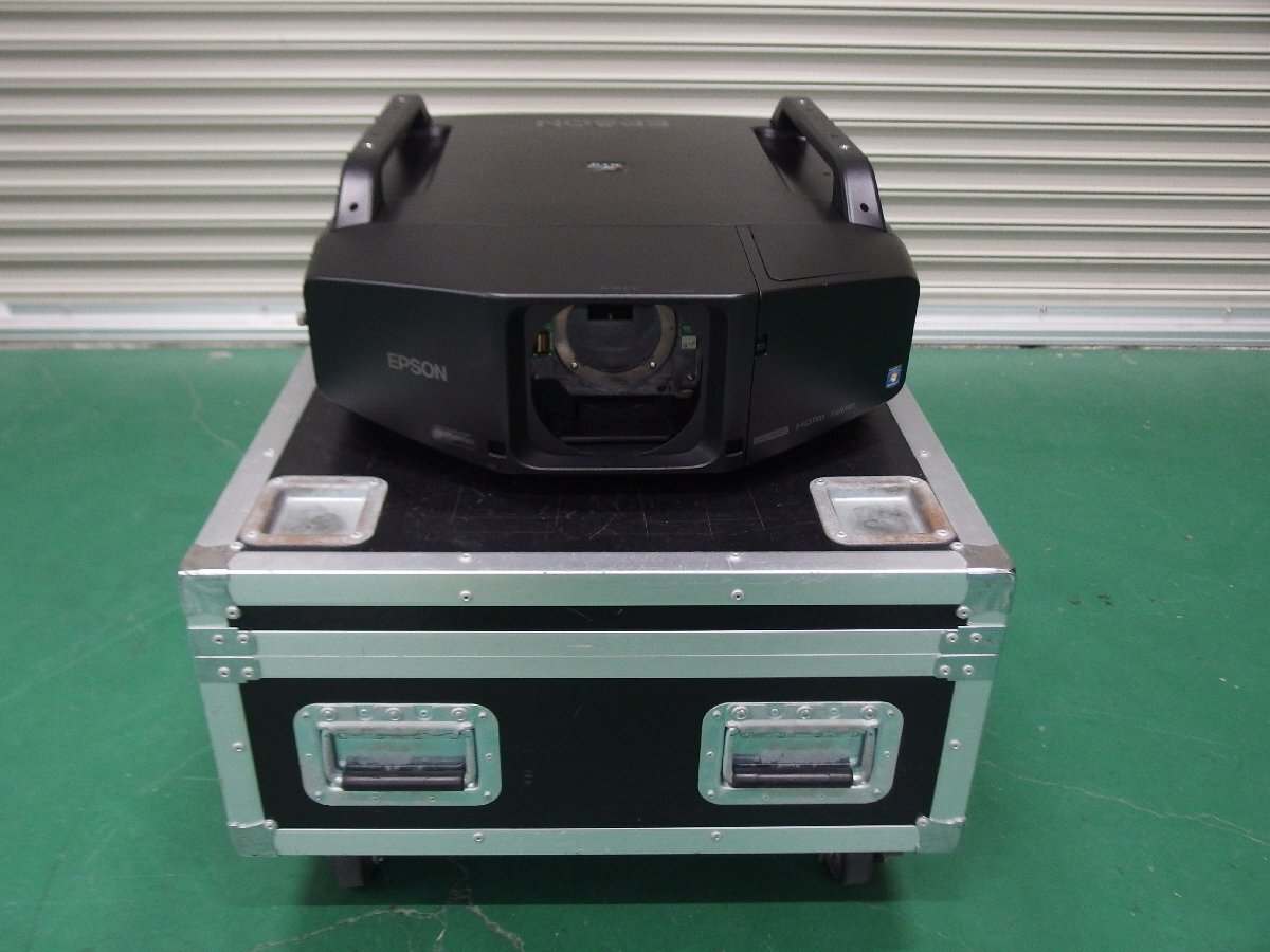 EPSON EB-Z8450WU 3LCD Projector [u1159414118]