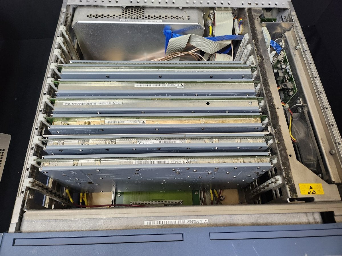 Rohde & Schwarz SMIQ06B Vector Signal Generator 300kHz-6.4GHz (for parts) [k1159775610]