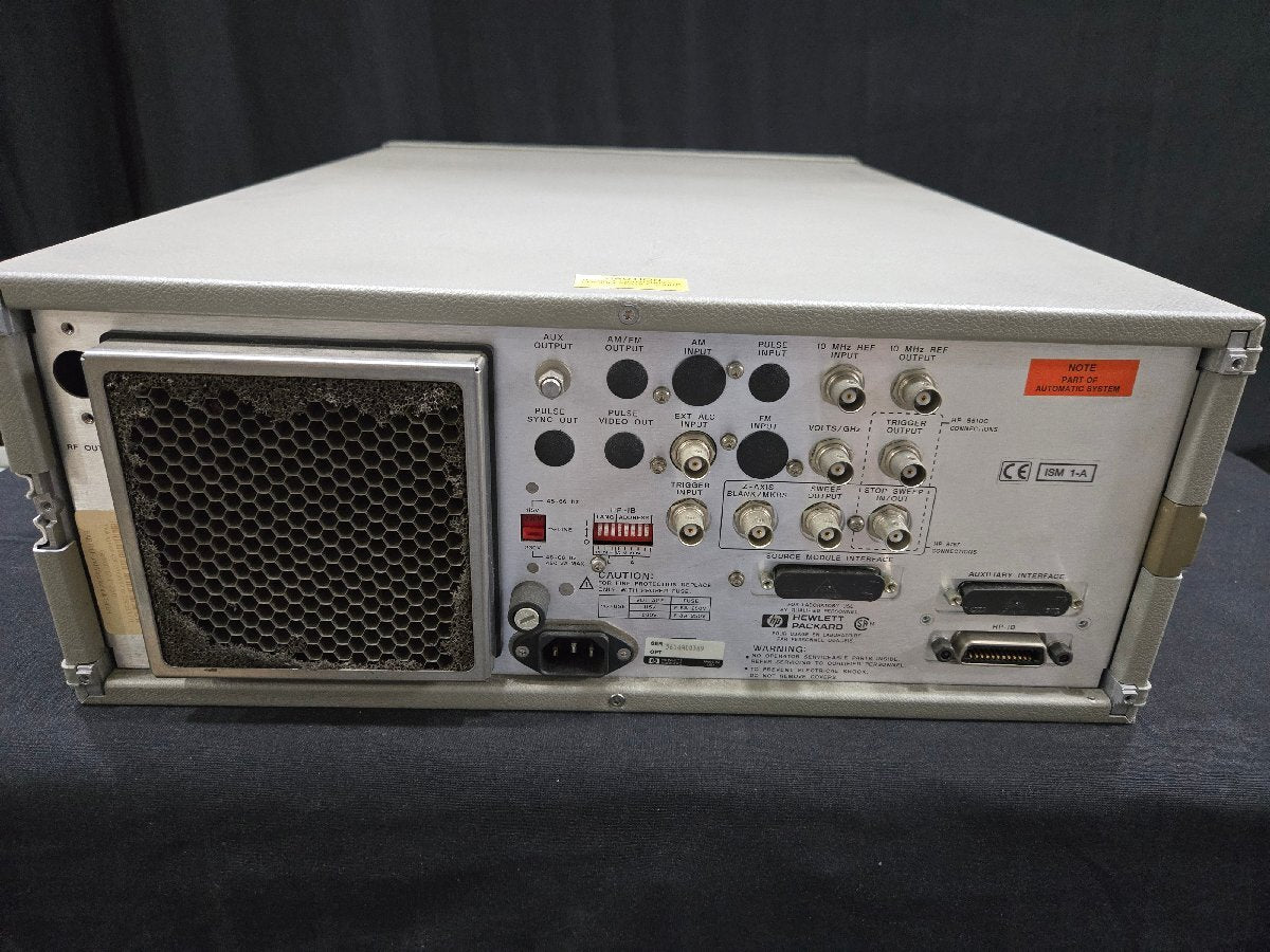 HP 83651B Synthesized Sweeper 10MHz-50GHz (for parts or not working) [g1159904208]
