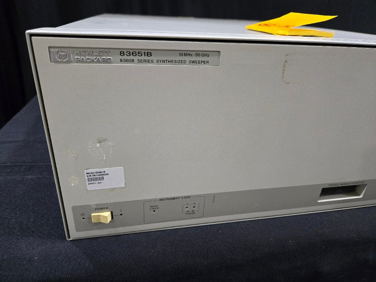 HP 83651B Synthesized Sweeper 10MHz-50GHz (for parts or not working) [g1159904208]