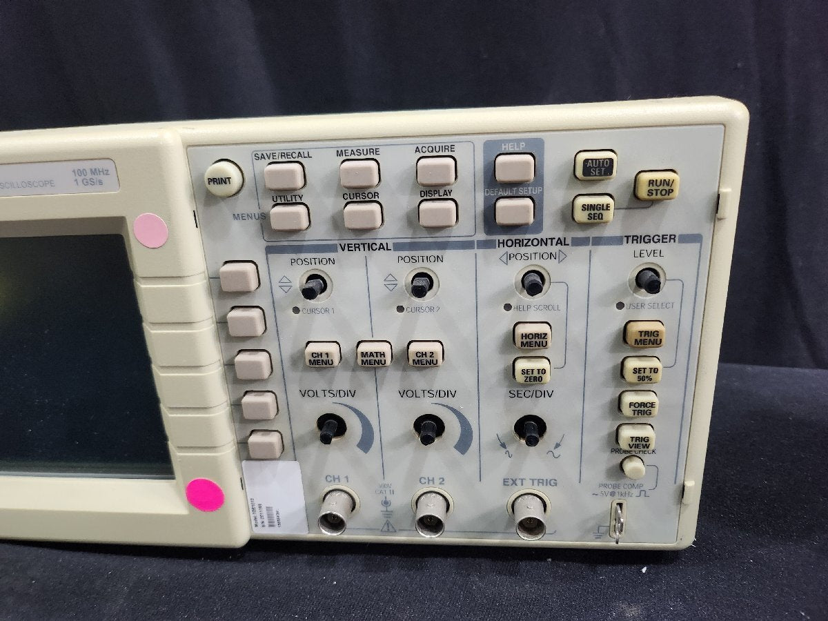 Tektronix TDS1012 Digital Storage Oscilloscope 100MHz 1GS/s 2CH (for parts or not working) [j1160043208]