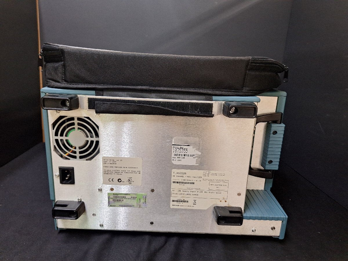 Tektronix TLA5202B Logic Analyzer 68ch 2GHz [m1160182853]