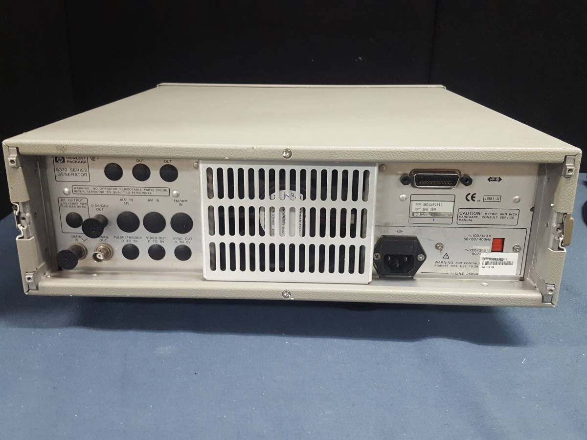 HP 83712B Synthesized CW Generator 10MHz-20GHz [j1160270845]
