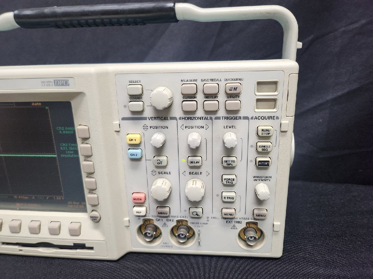 Tektronix TDS3032 Digital Oscilloscope 300MHz 2ch 2.5GSa/s [q1162234321]
