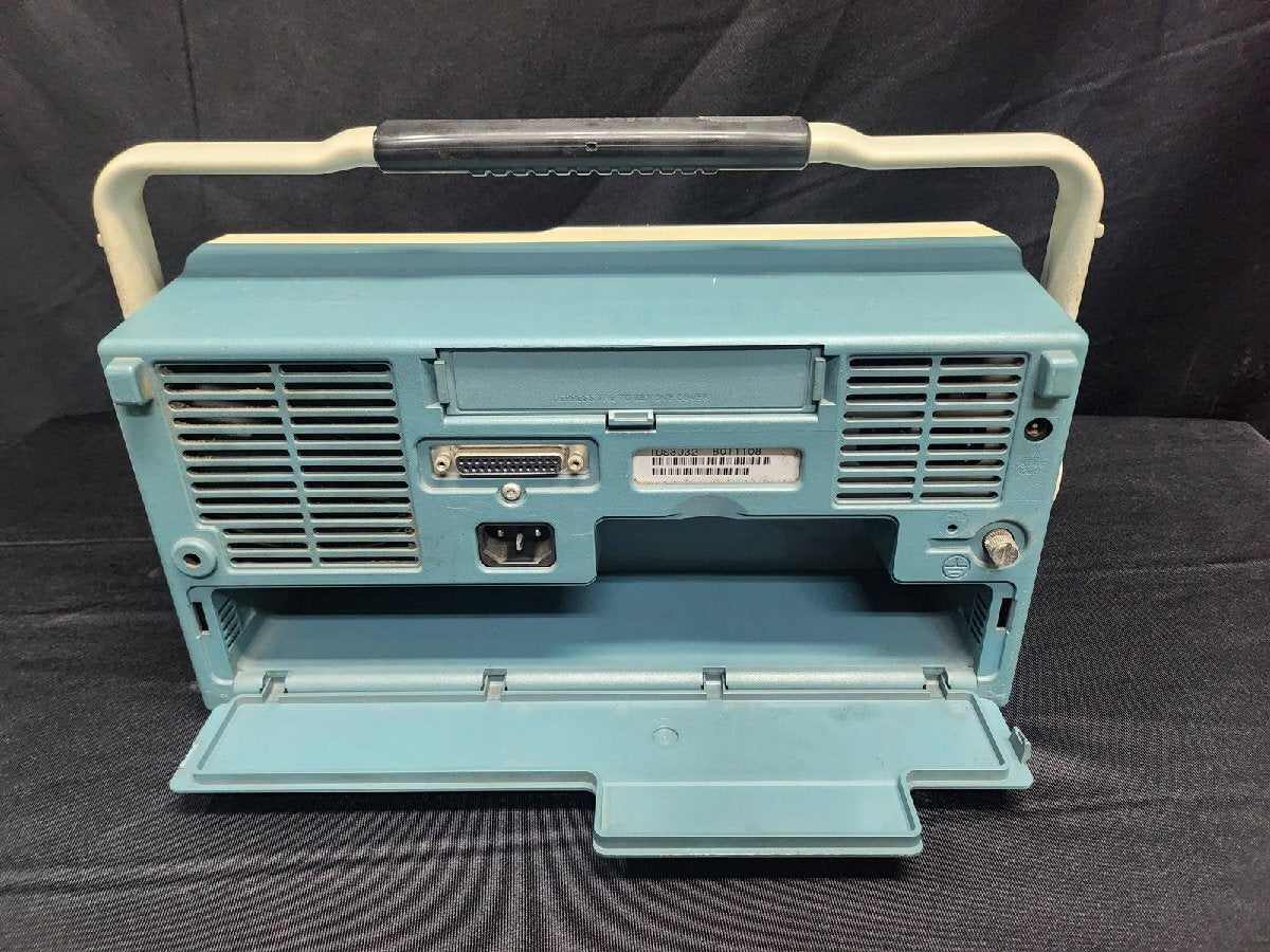 Tektronix TDS3032 Digital Oscilloscope 300MHz 2ch 2.5GSa/s [q1162234321]