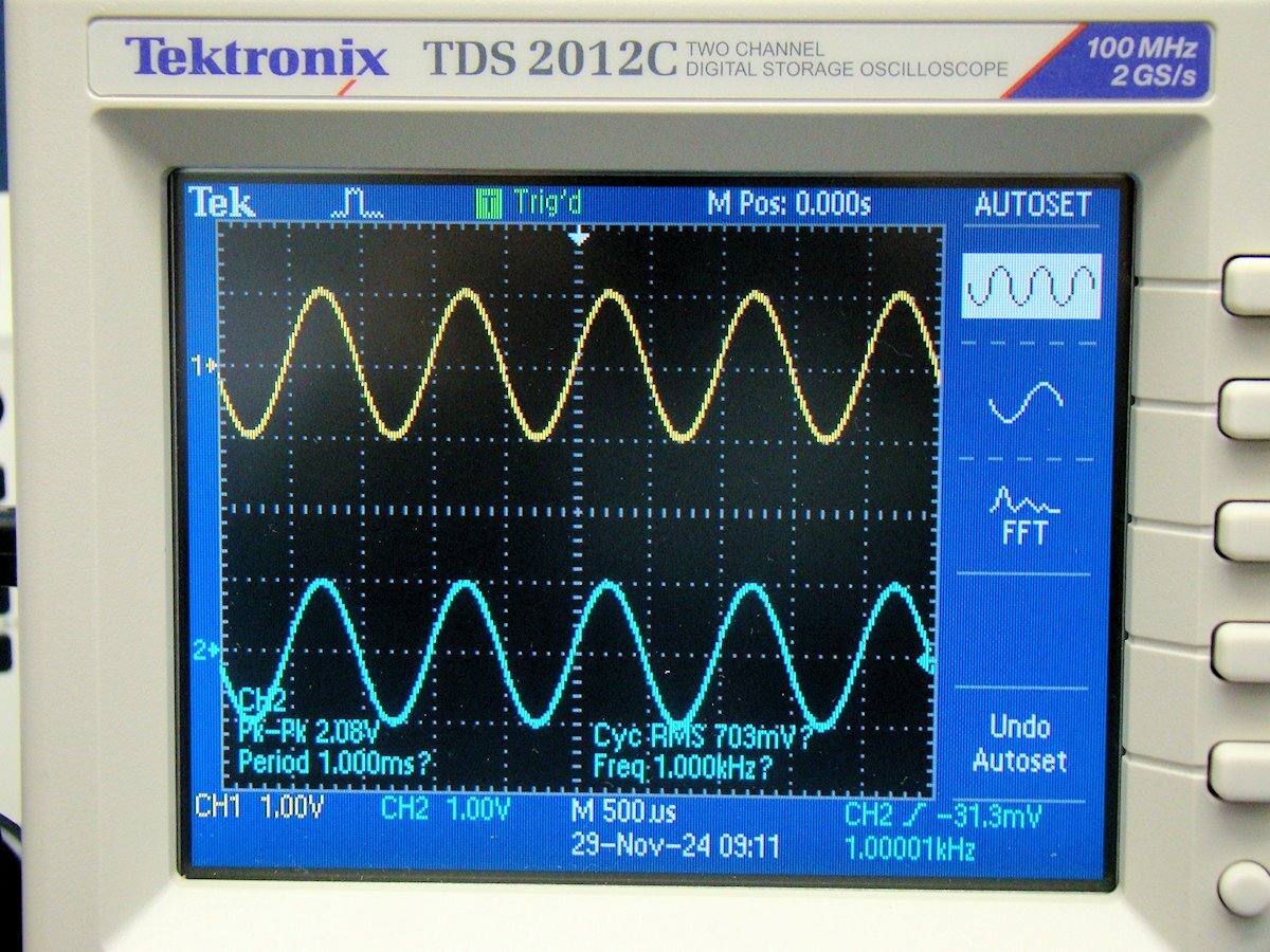 Tektronix TDS2012C Digital Oscilloscope 100MHz 2GS/s [c1163151107]