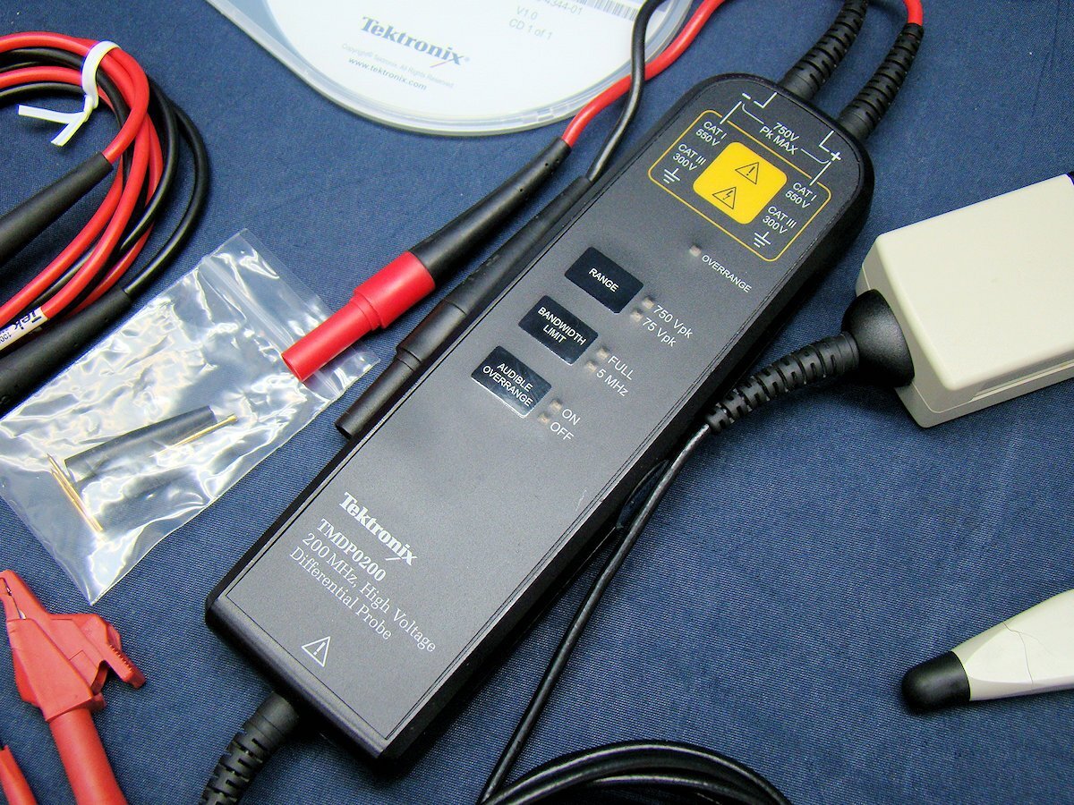 Tektronix TMDP0200 200MHz High Voltage Differential Probe [o1163183662]