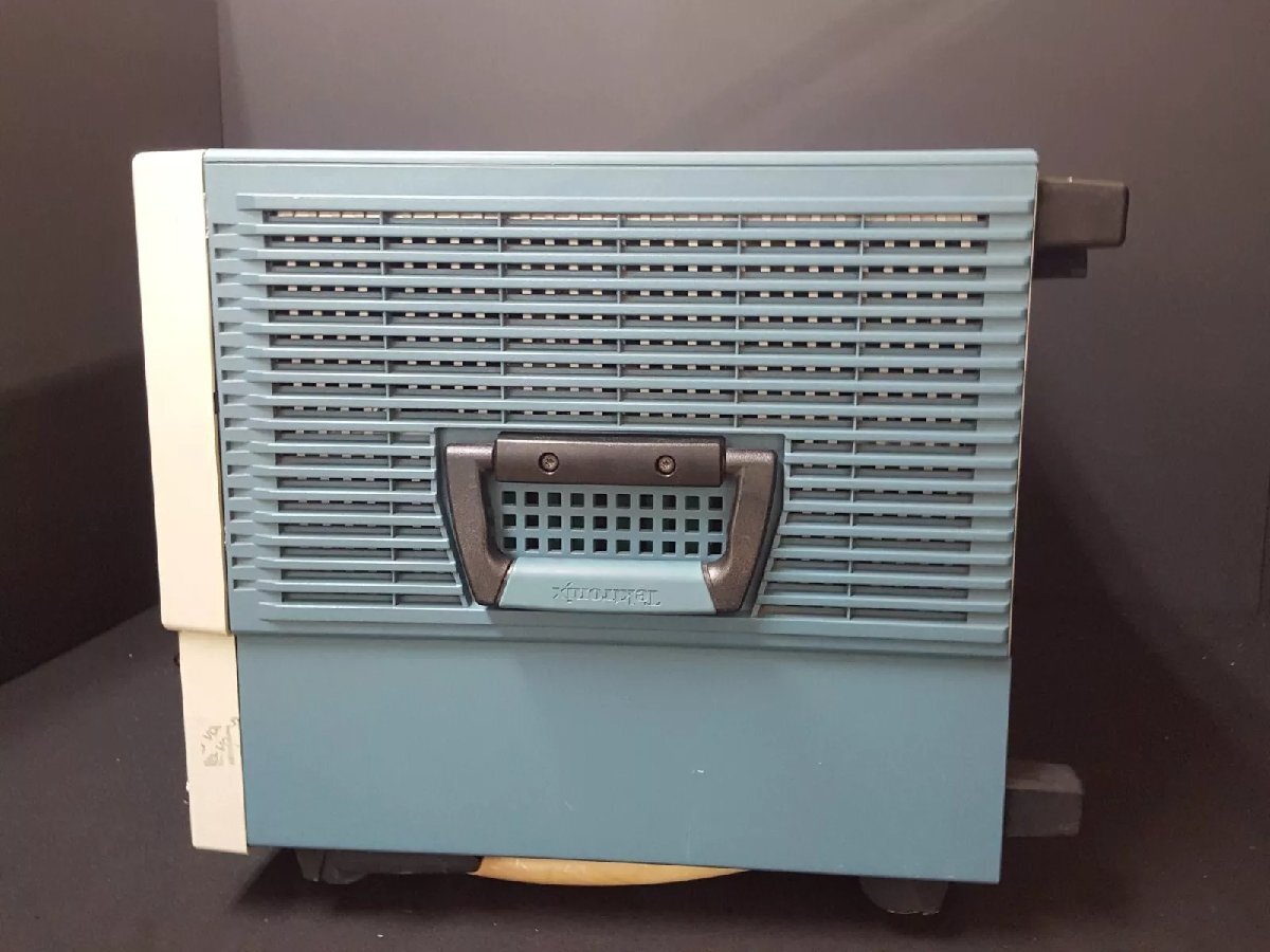 Tektronix DSA8200 Digital Serial Analyzer Sampling Oscilloscope [v1163189320]