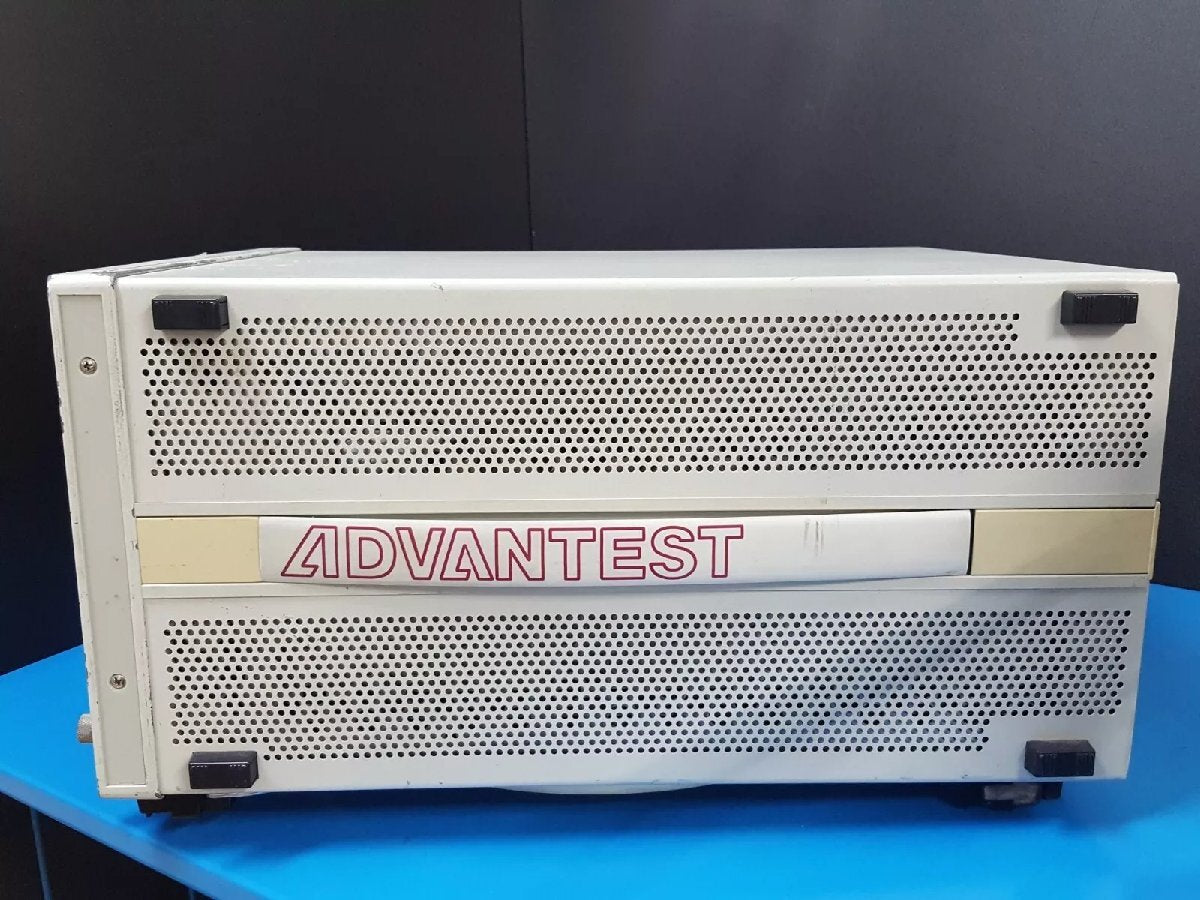 Advantest R3681 Signal Analyzer 20Hz - 32GHz Opt. 22 68 72 [u1163601891]