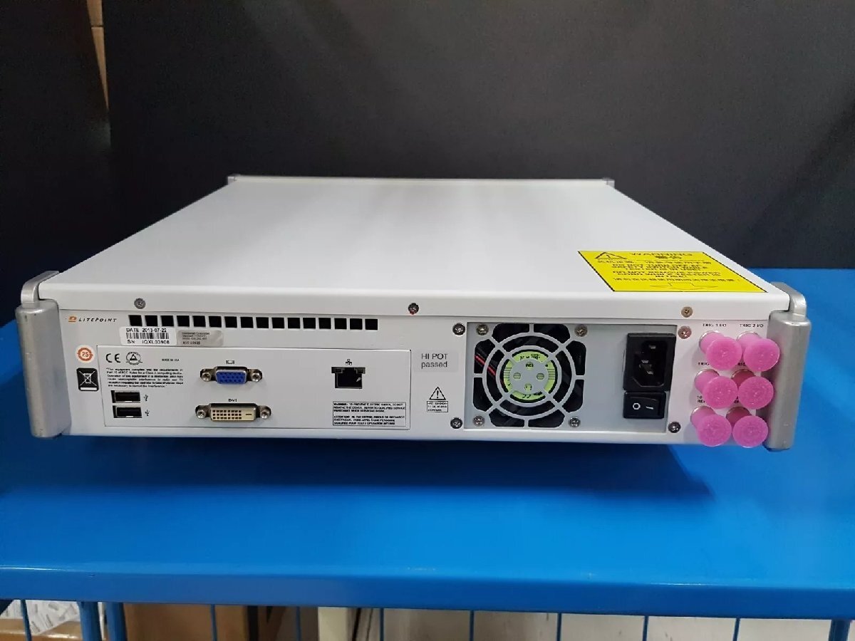 LitePoint IQxel80 Wireless Connectivity Test System [n1163586349]