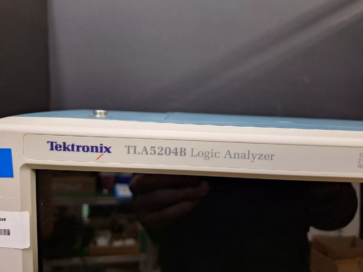 Tektronix TLA5204B Logic Analyzer 136ch [r1163759515]