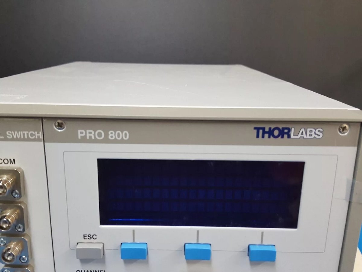 Thorlabs PRO800 2-Slot Benchtop Chassis with OSW8104 [r1163946806]