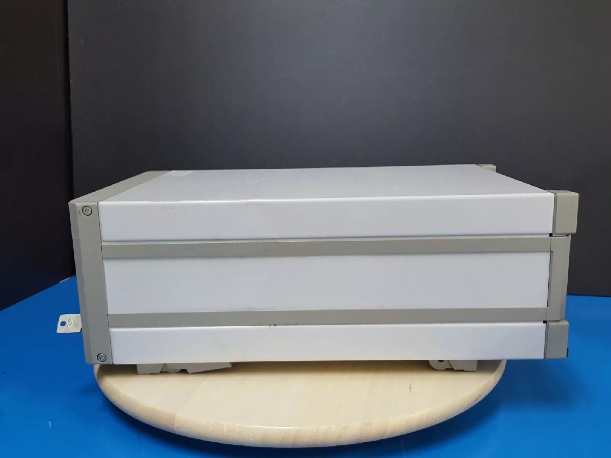 Thorlabs PRO800 2-Slot Benchtop Chassis with OSW8104 [r1163946806]