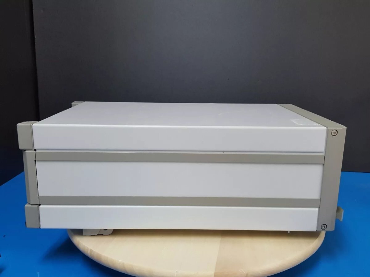 Thorlabs PRO800 2-Slot Benchtop Chassis with OSW8104 [r1163946806]