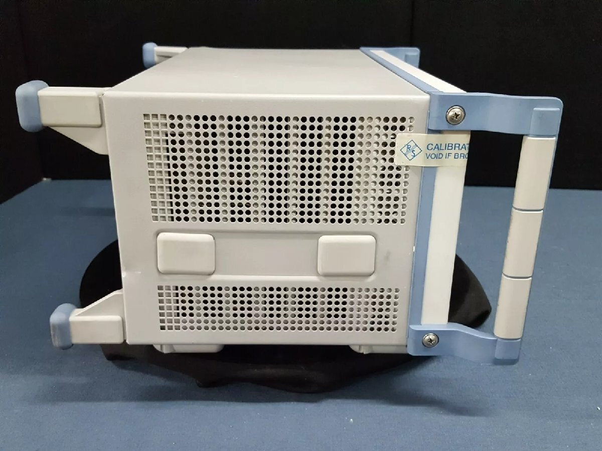 Rohde & Schwarz CBT Bluetooth Tester [m1164125964]