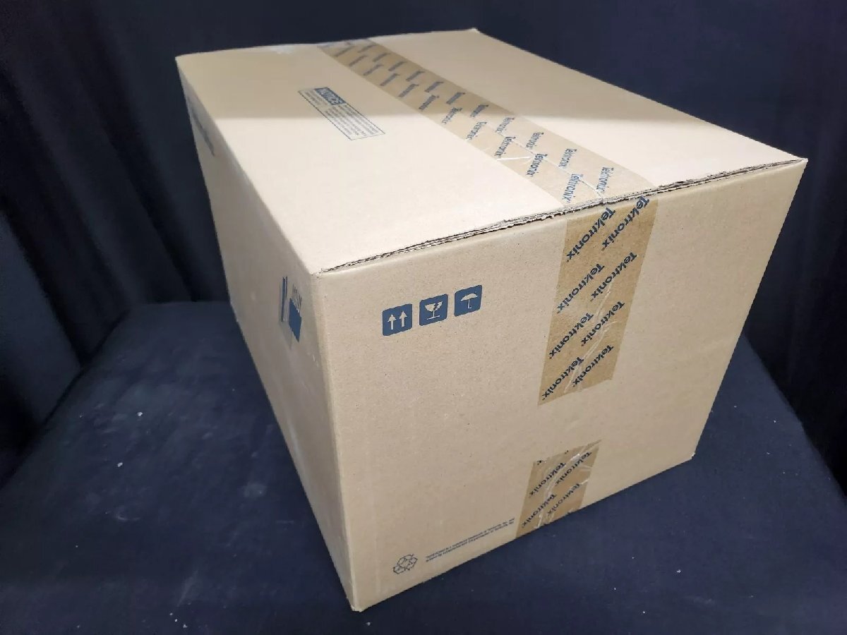 Tektronix MSO24 Mixed Signal Oscilloscope 2-BW-70 70MHz [c1164125438]