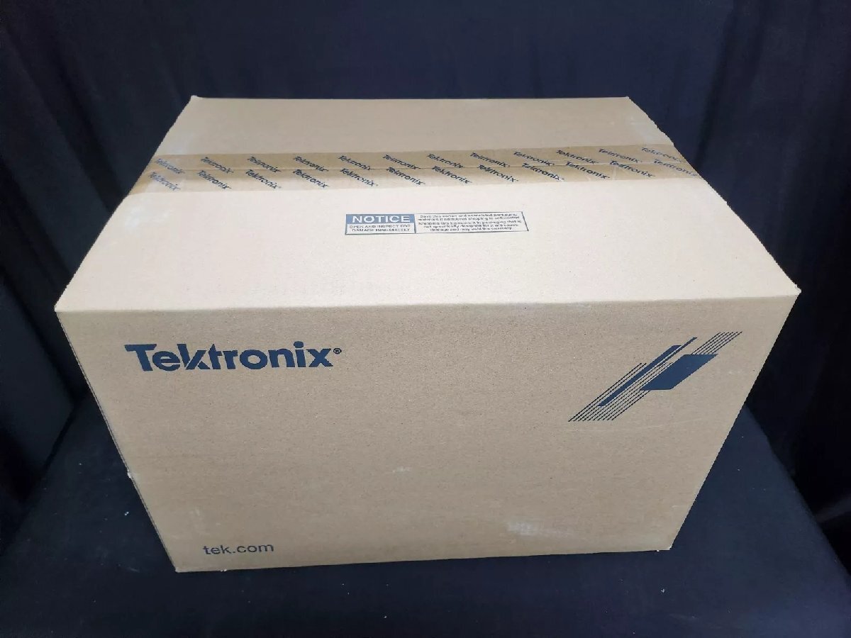 Tektronix MSO24 Mixed Signal Oscilloscope 2-BW-70 70MHz [c1164125438]