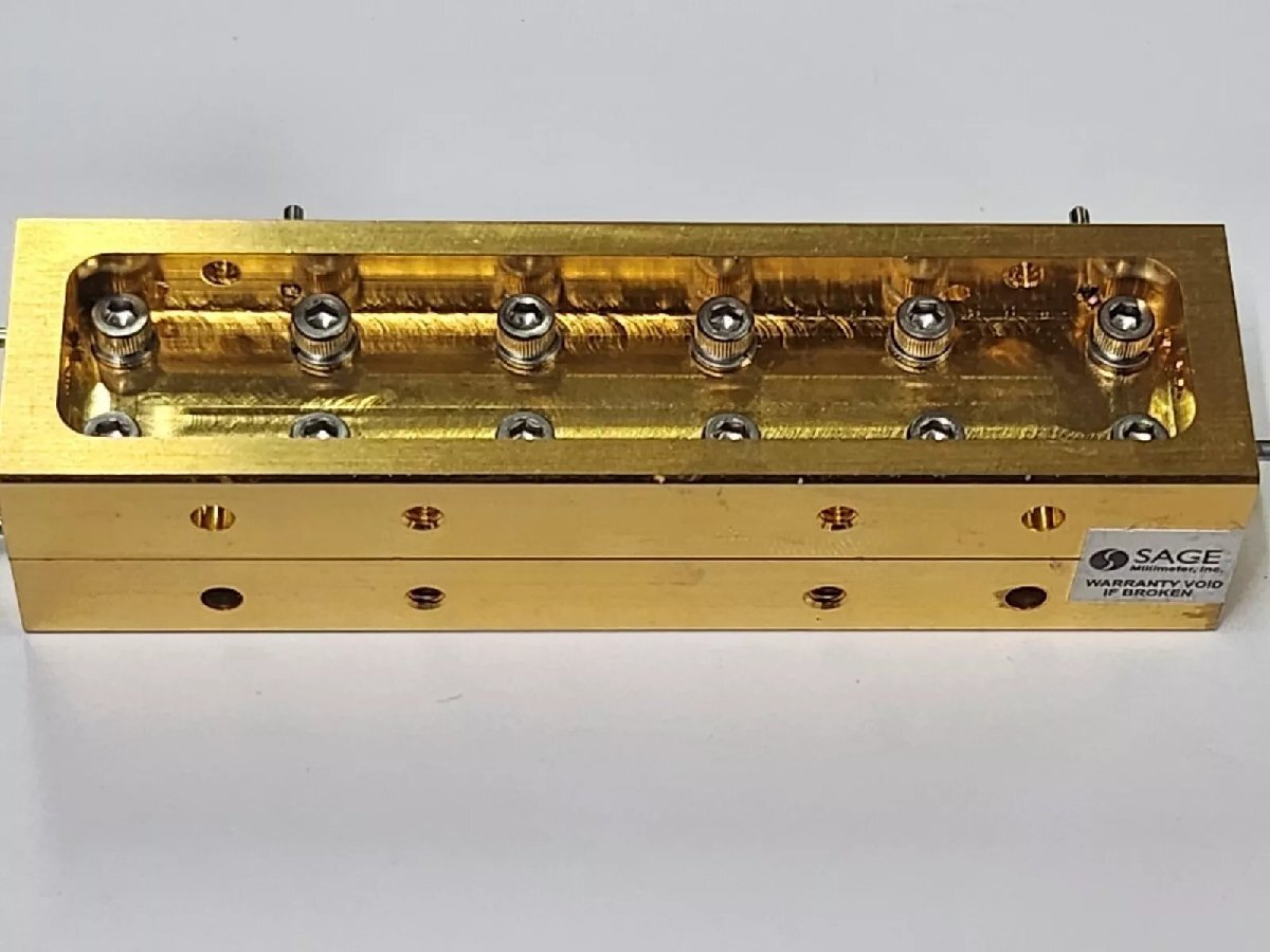 SAGE SWD-2040H-12-BB 4-Port Bi-Directional Directional Coupler 60-90GHz [s1164638759]