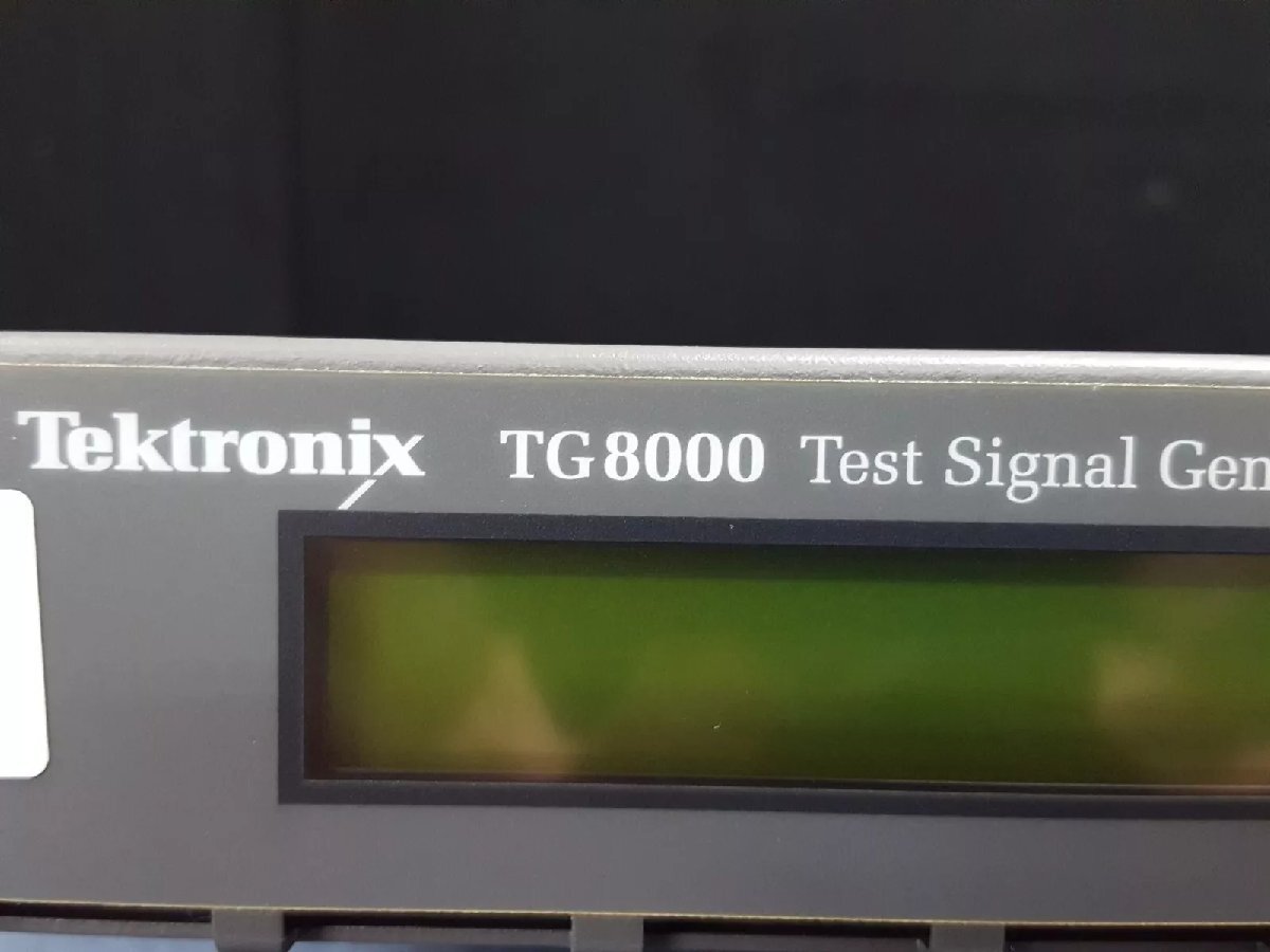 Tektronix TG8000 Video Test Signal Generator [m1164788355]