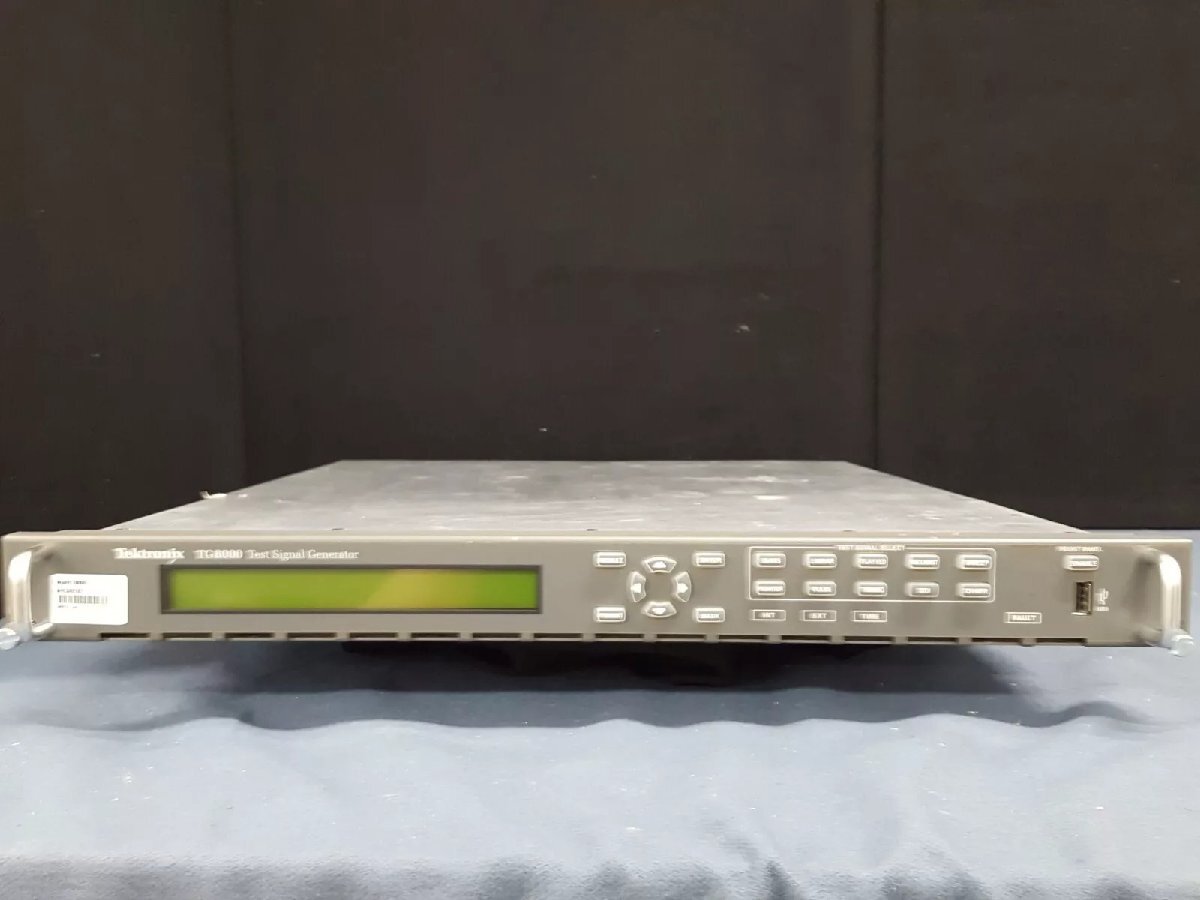 Tektronix TG8000 Multiformat Video Test Signal Generator [j1164961082]
