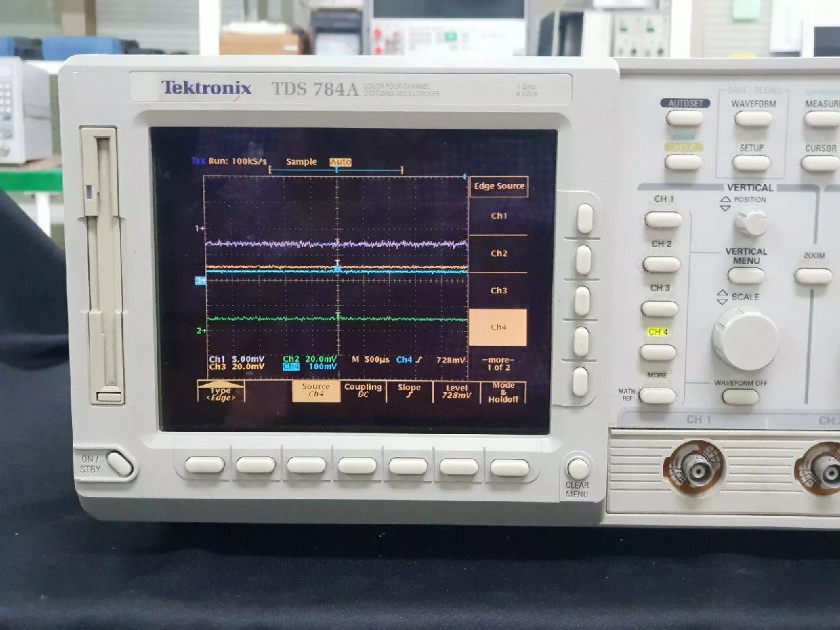 Tektronix TDS784A Digital Oscilloscope 1GHz 4GS/s 4ch [t1164952149]
