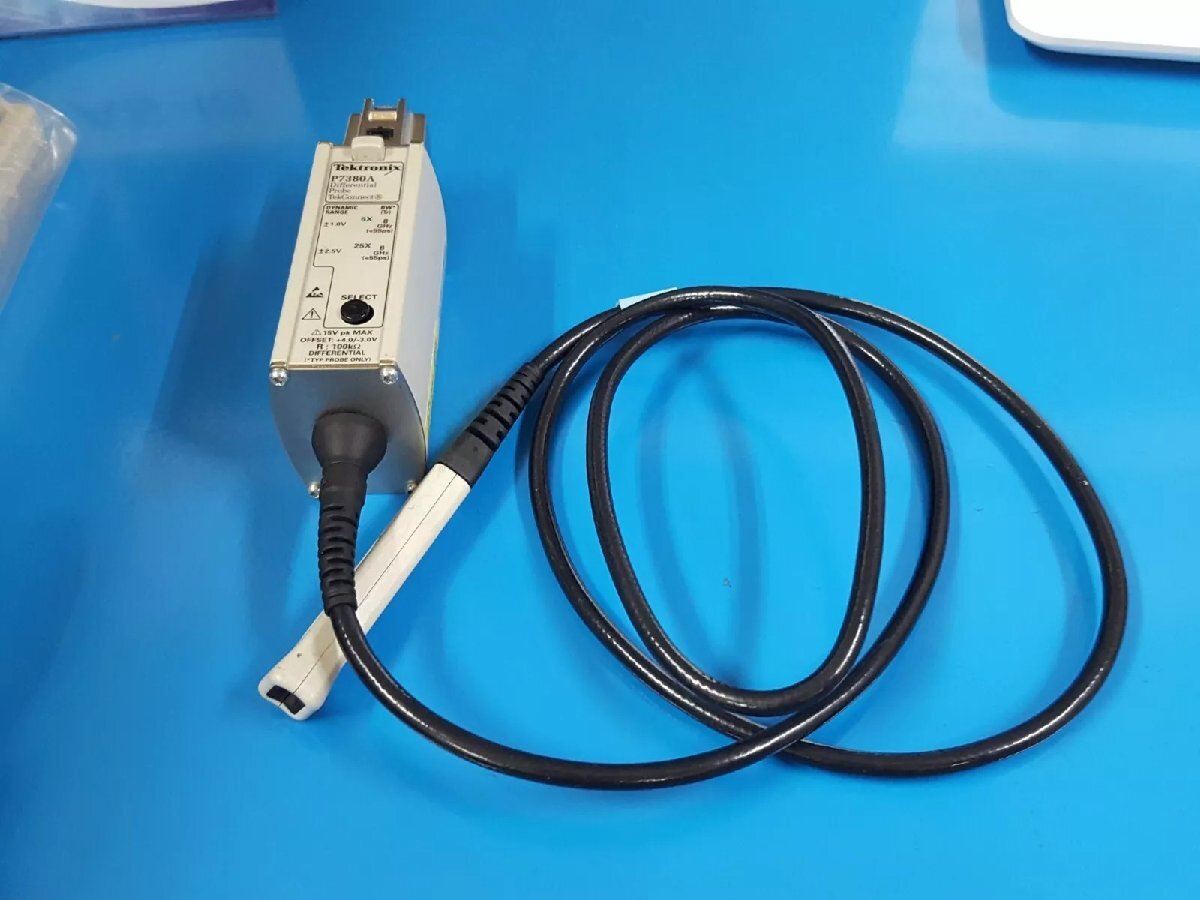 Tektronix P7380A Differential Probe 8GHz (as-is) [k1165100059]