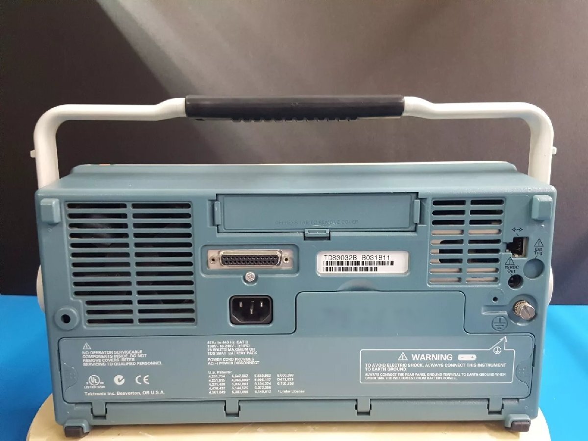 Tektronix TDS3032B Color Digital Oscilloscope 300MHz 2ch [j1165127071]