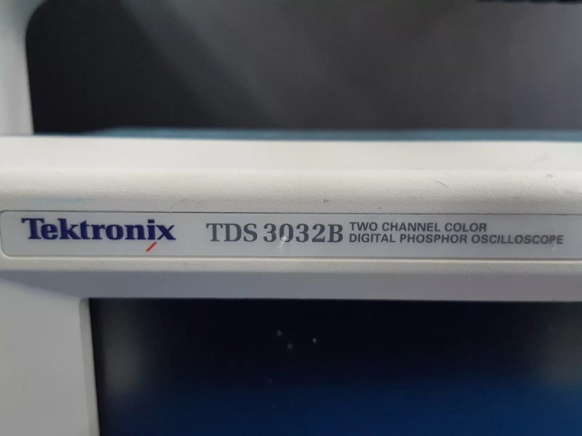 Tektronix TDS3032B Color Digital Oscilloscope 300MHz 2ch [f1165124449]
