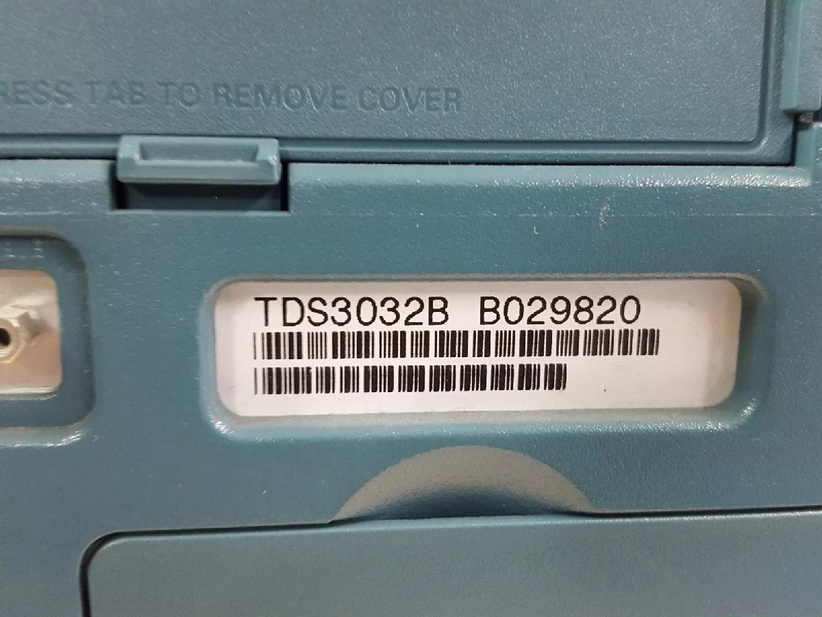 Tektronix TDS3032B Color Digital Oscilloscope 300MHz 2ch [f1165124449]